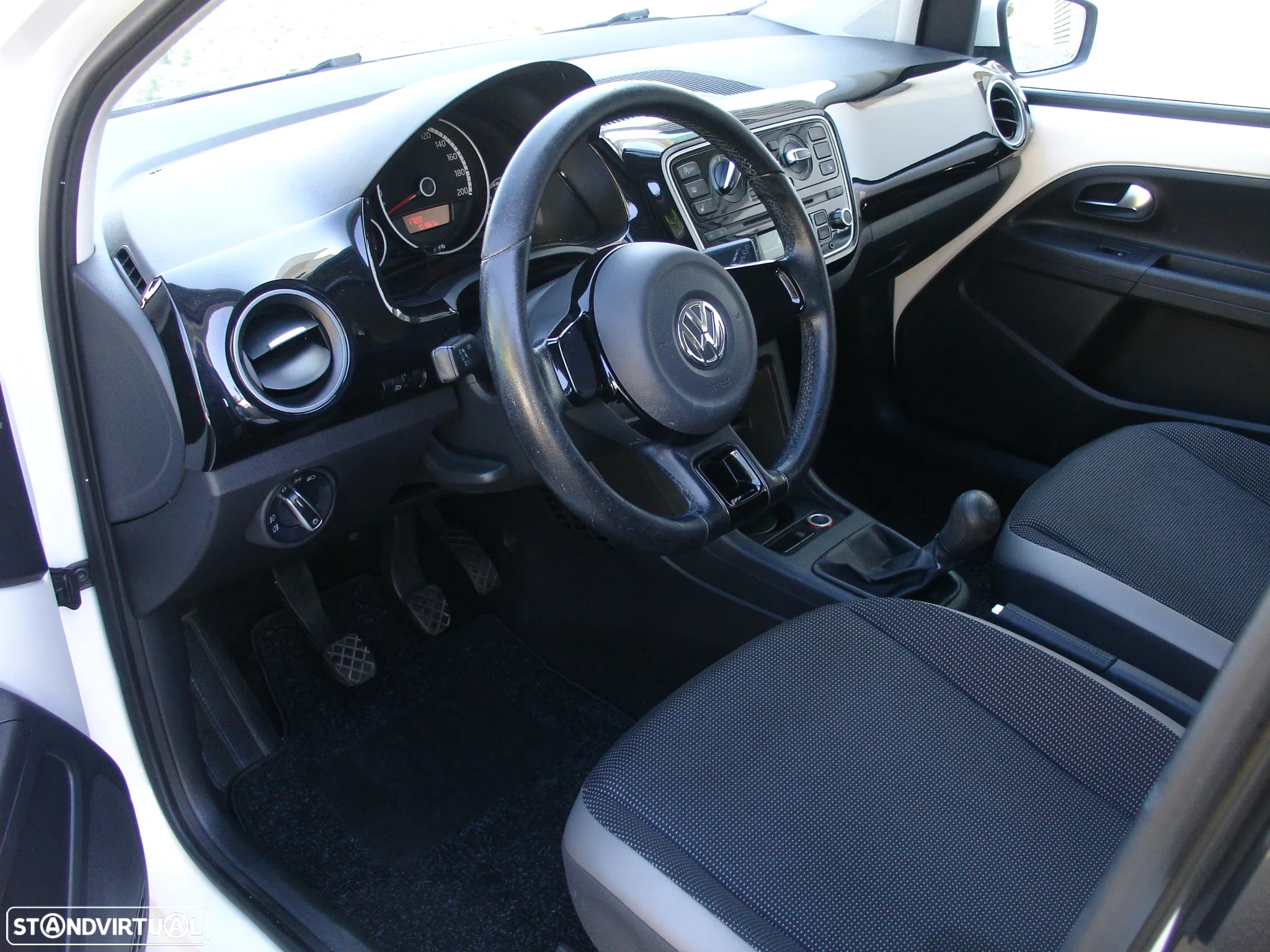 VW Up! 1.0 BlueMotion Move - 8