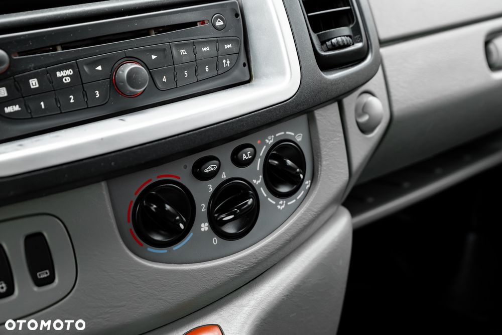 Nissan Primastar - 23