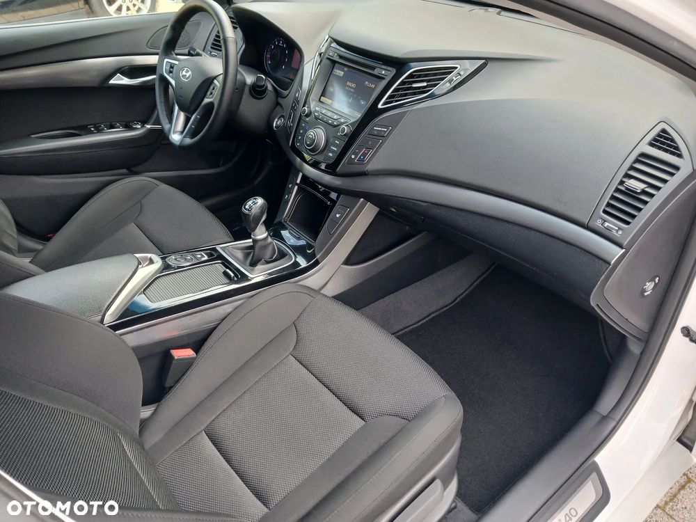 Hyundai i40 - 38