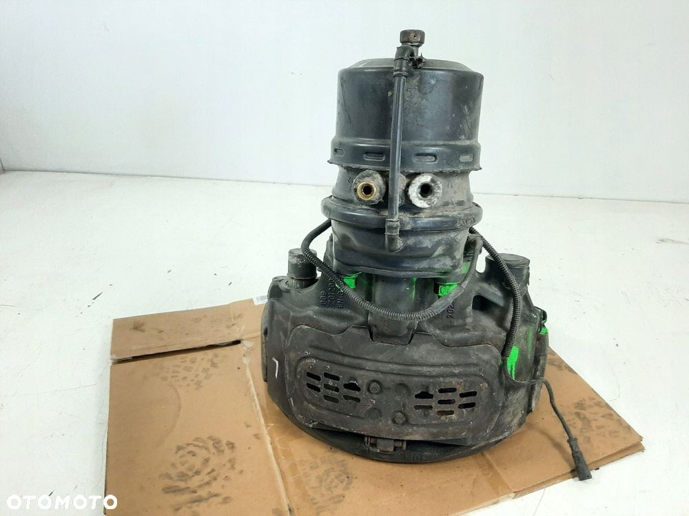 SCANIA R410 EURO6 POJ 12742 302KW 14R ZACISK HAMULCOWY LEWY PRZOD - 12