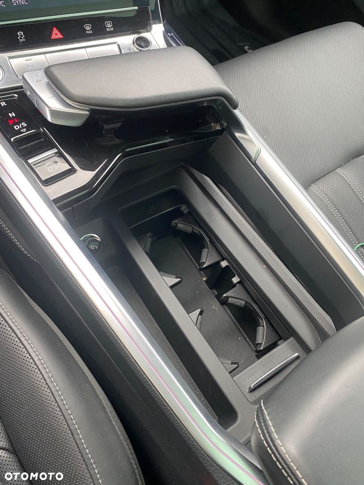 Audi Q8 - 23