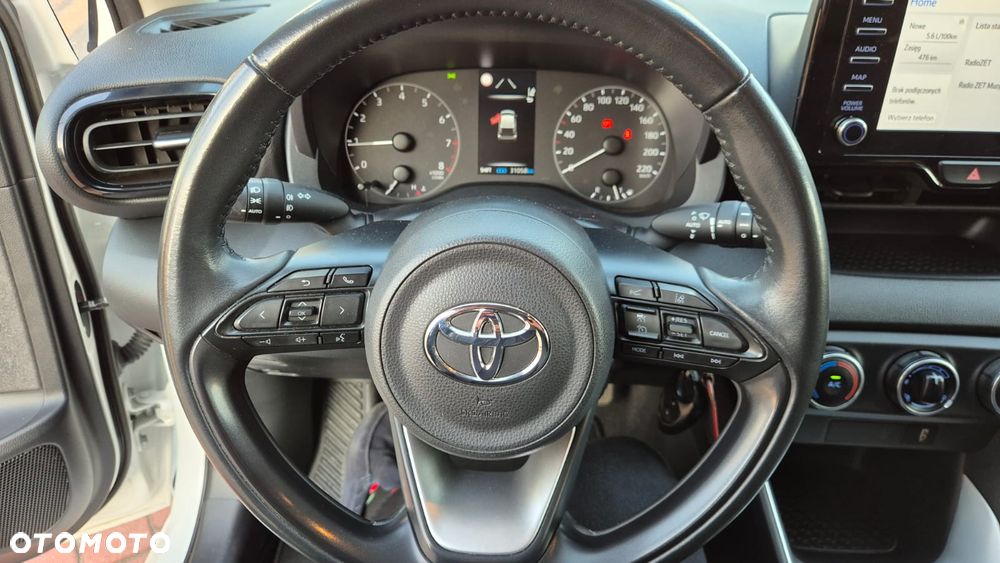 Toyota Yaris - 7