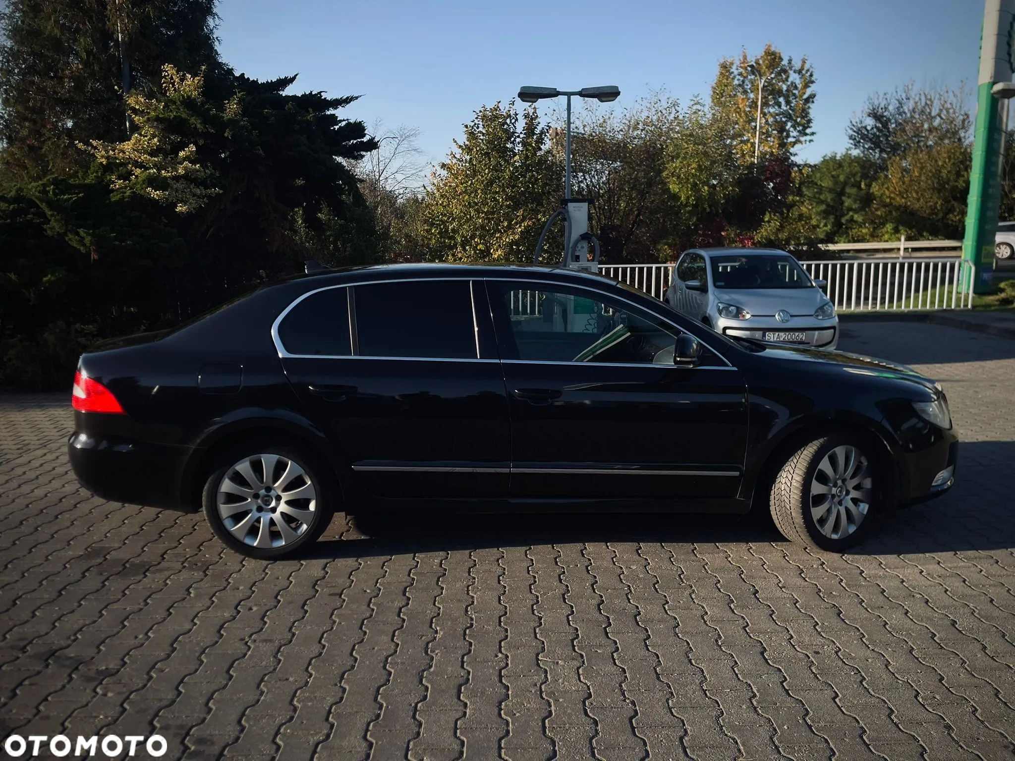 Skoda Superb 2.0 TDI Elegance DSG - 6