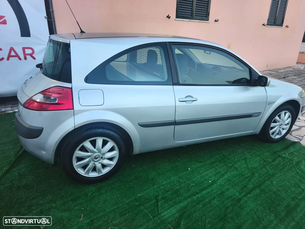 Renault Megane - 21