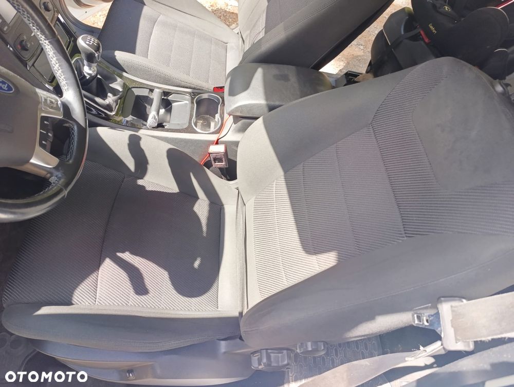 Ford S-Max 2.0 TDCi DPF Trend - 14