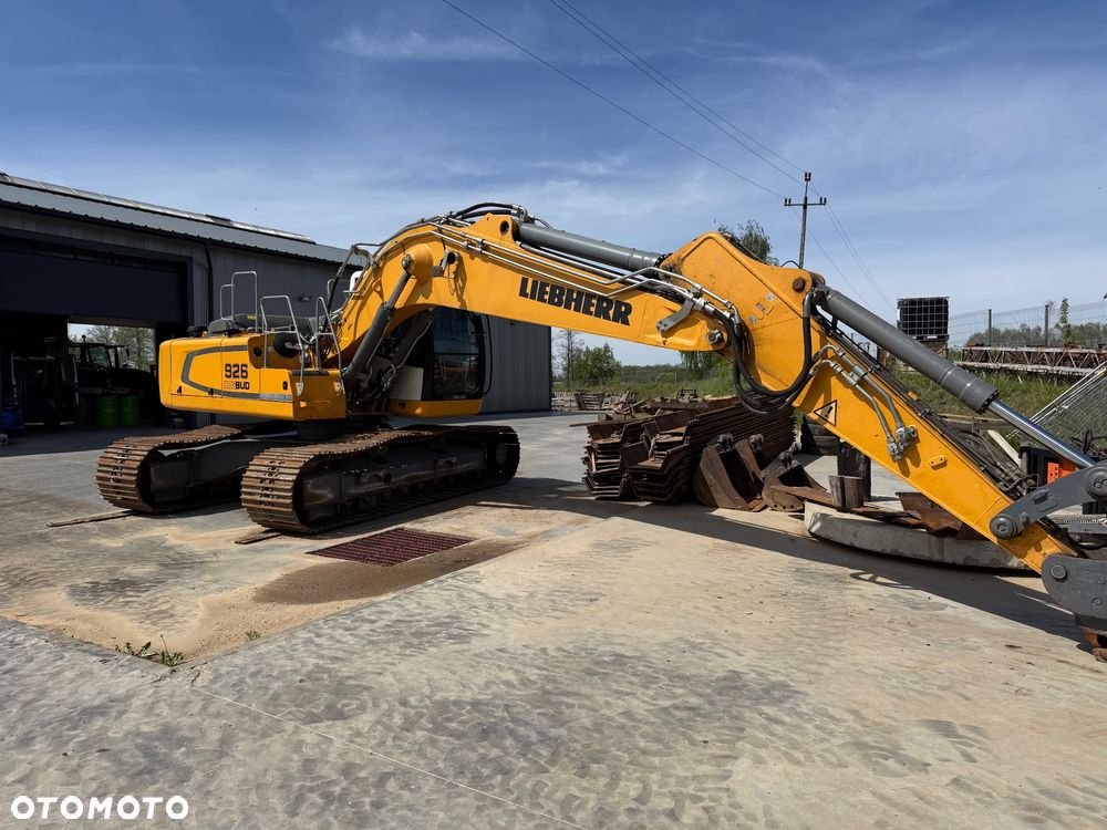 Liebherr R926 - 2