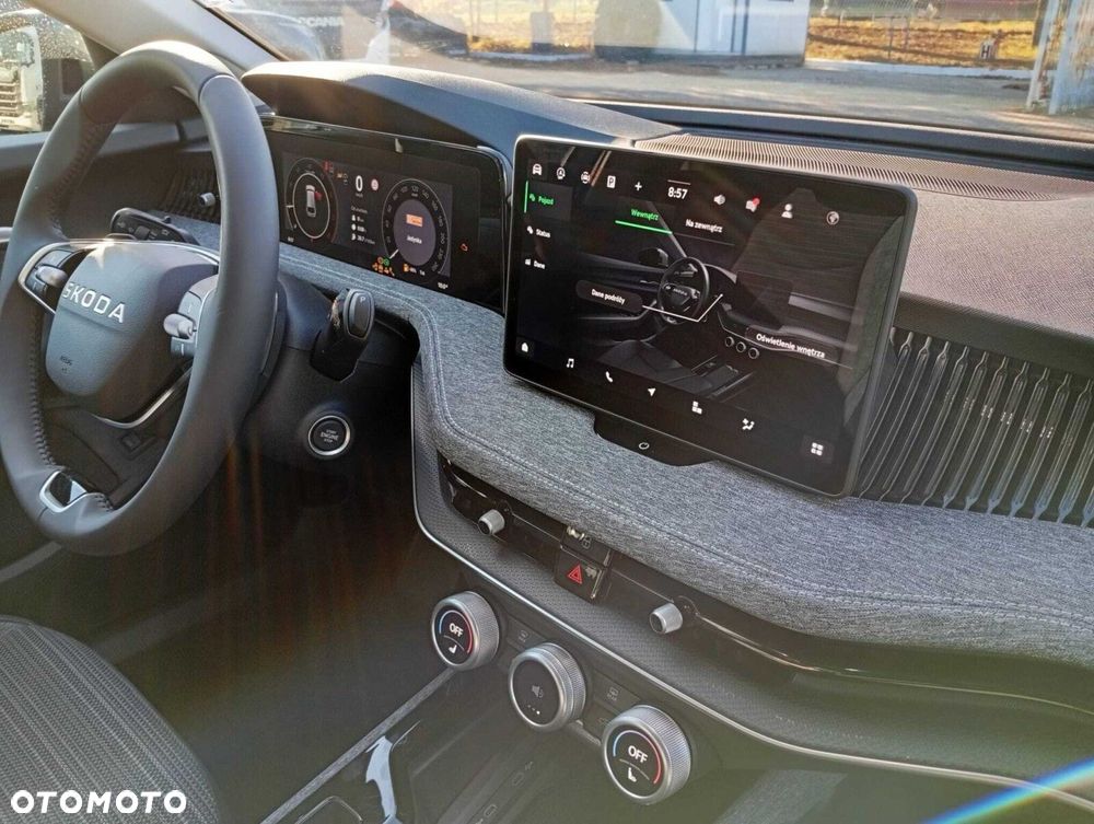 Skoda Superb 2.0 TDI SCR Edition 130 DSG - 21