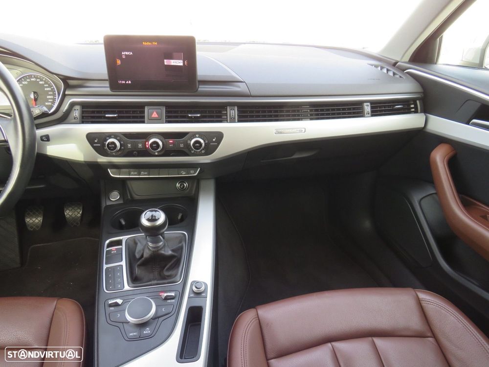 Audi A4 Allroad 2.0 TDI quattro - 34