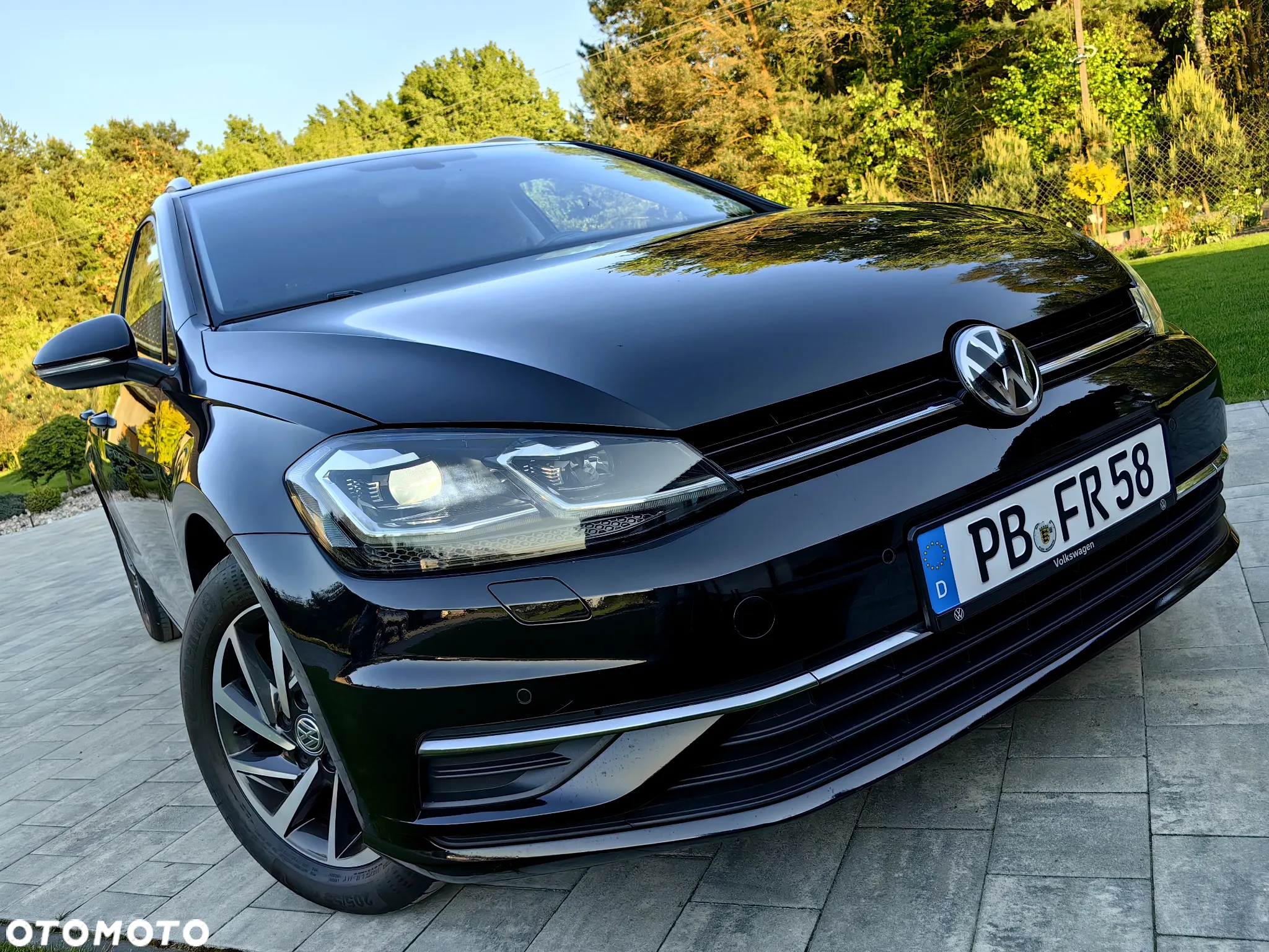 Volkswagen Golf 2.0 TDI DSG Sound - 9