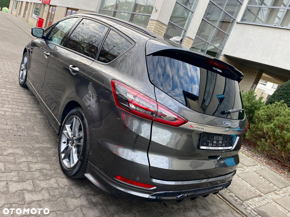 Ford S-Max - 10