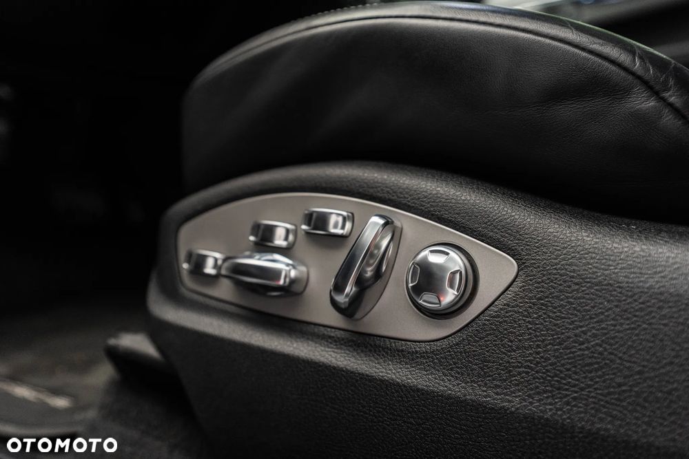 Porsche Macan Standard - 23