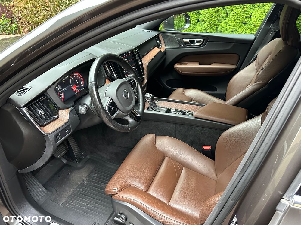 Volvo XC 60 T6 AWD Inscription - 12