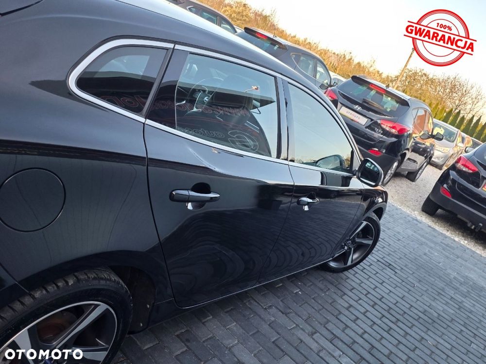 Volvo V40 D2 Drive-E R-Design Kinetic - 24