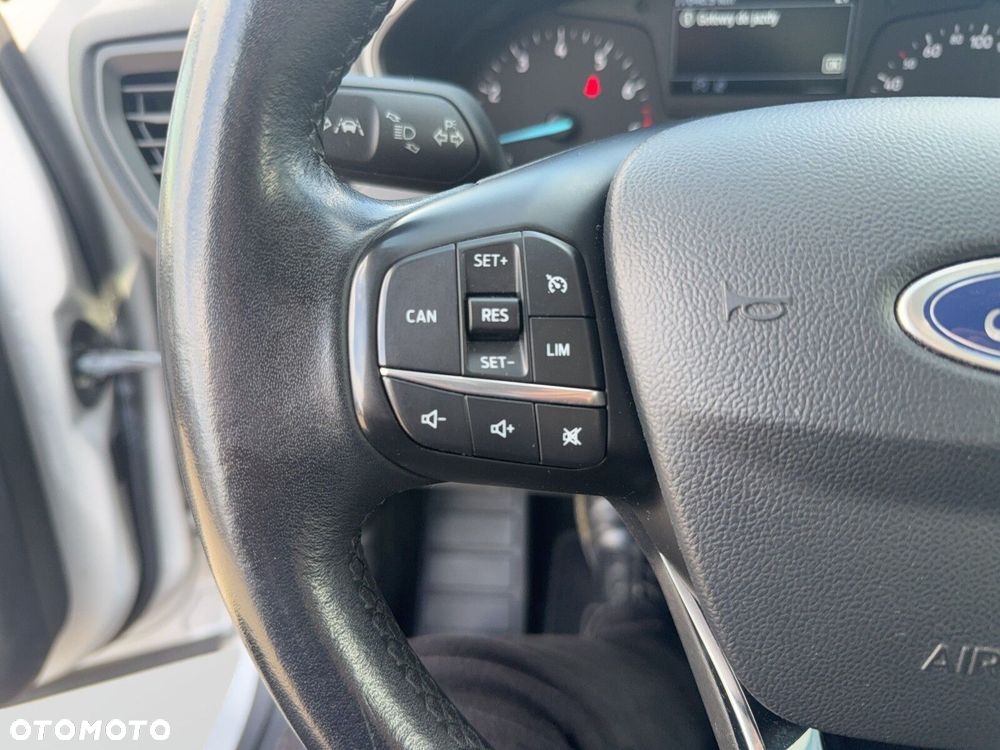Ford Focus 1.0 EcoBoost Trend - 19