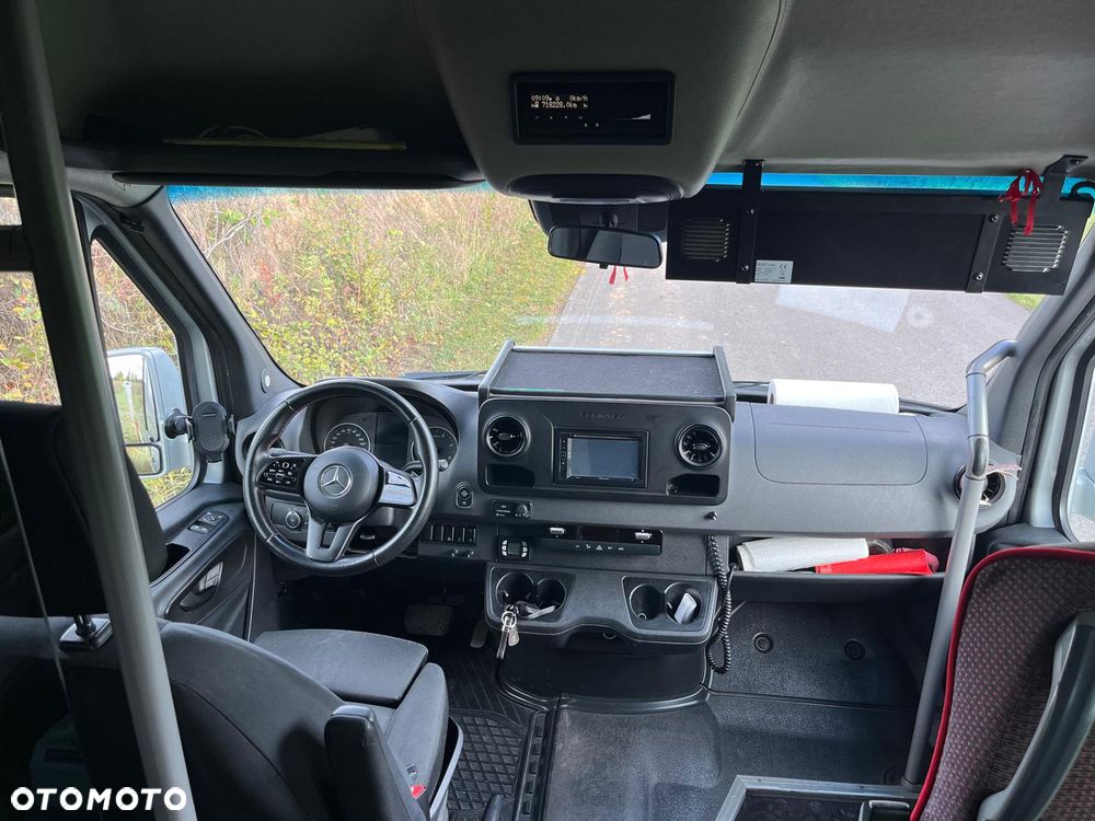 Mercedes-Benz Sprinter 519 CMS - 7