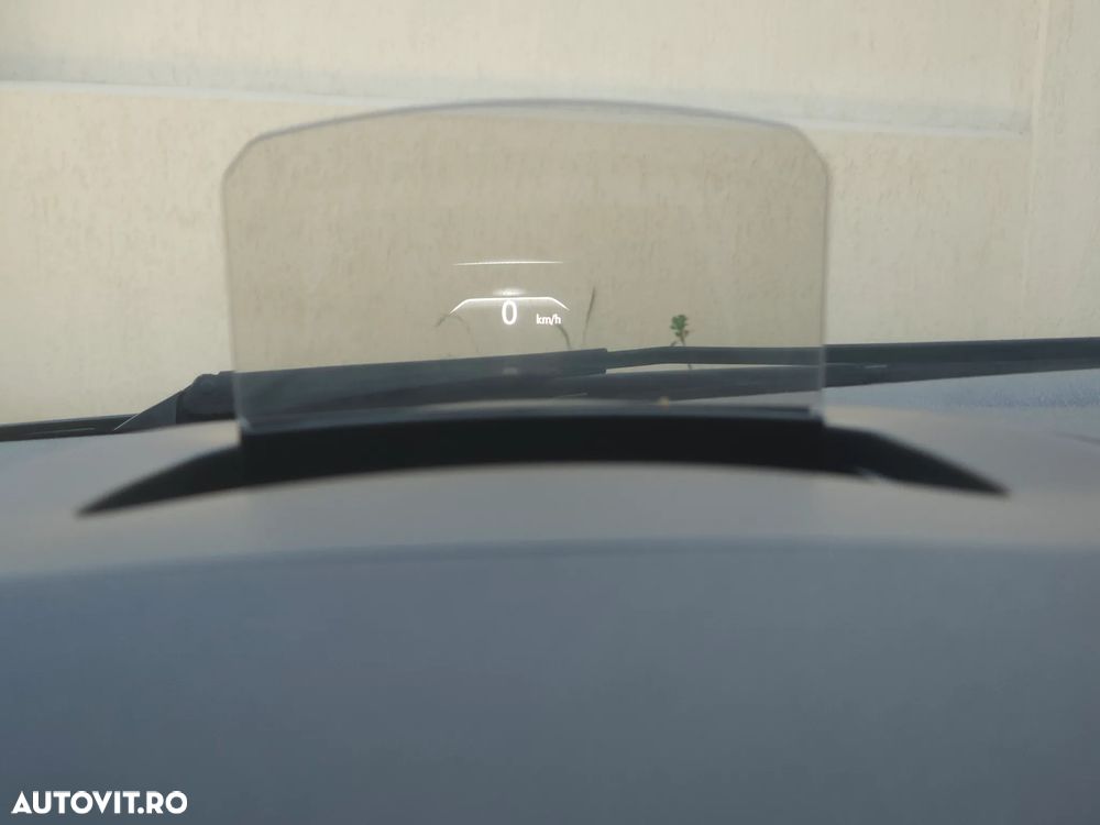 Renault Grand Scenic - 21