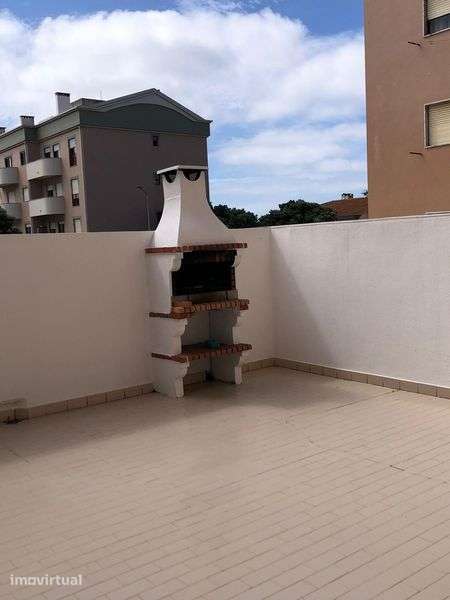 Peniche- Apartamento T2 para alugar em tempo escolar - Grande imagem: 5/8