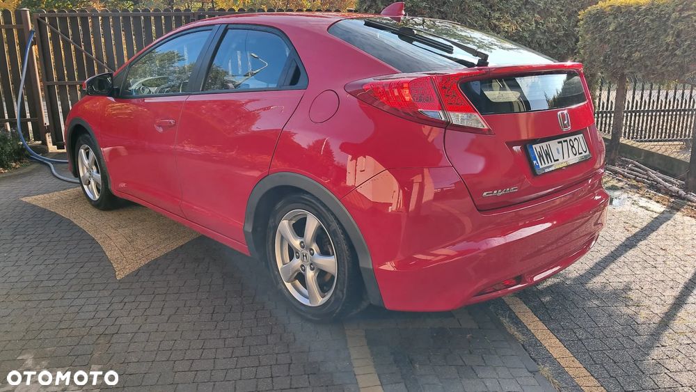 Honda Civic 1.8i-VTEC Sport - 7