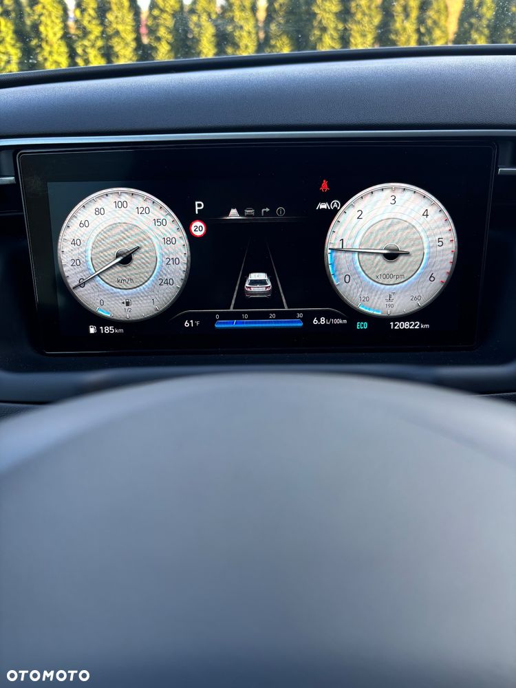 Hyundai Tucson 1.6 CRDi 48V-Hybrid 2WD DCT Select - 24