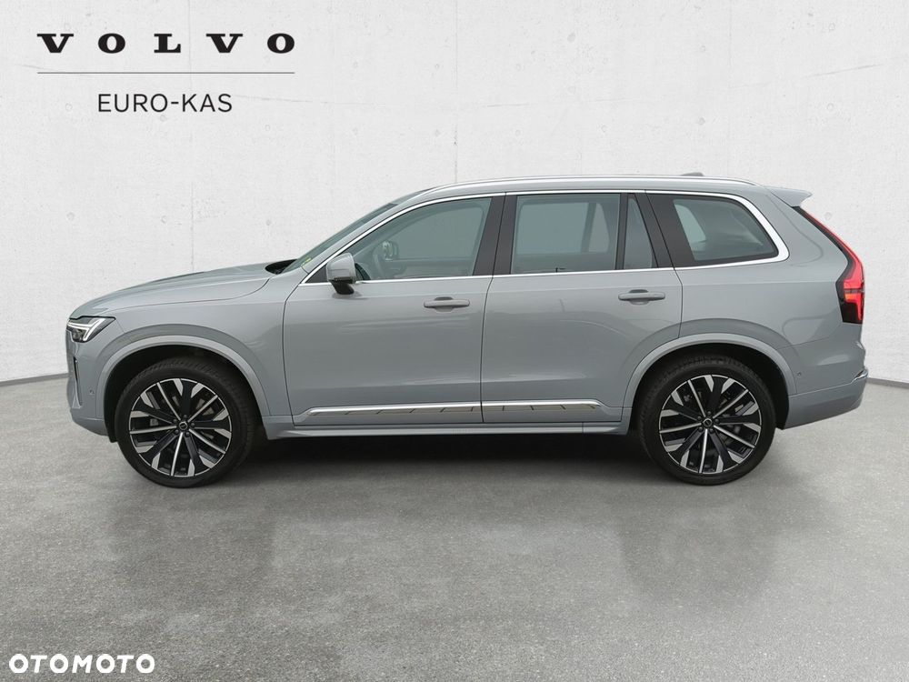 Volvo XC 90 - 9