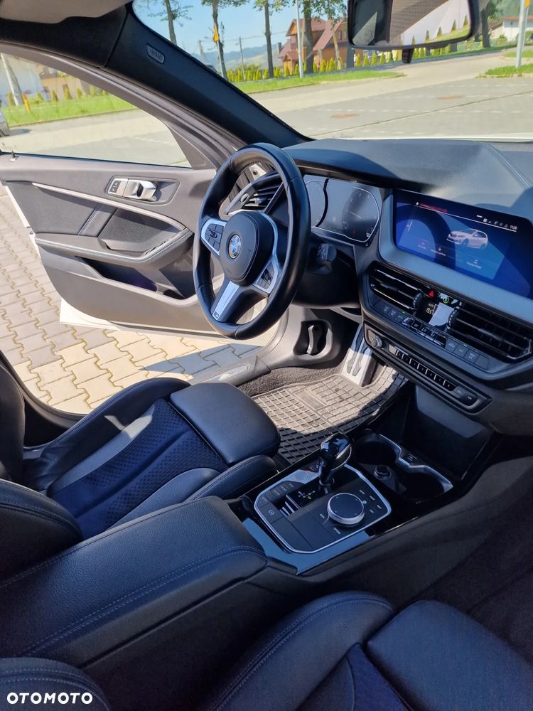 BMW Seria 1 118i Sport Line - 10
