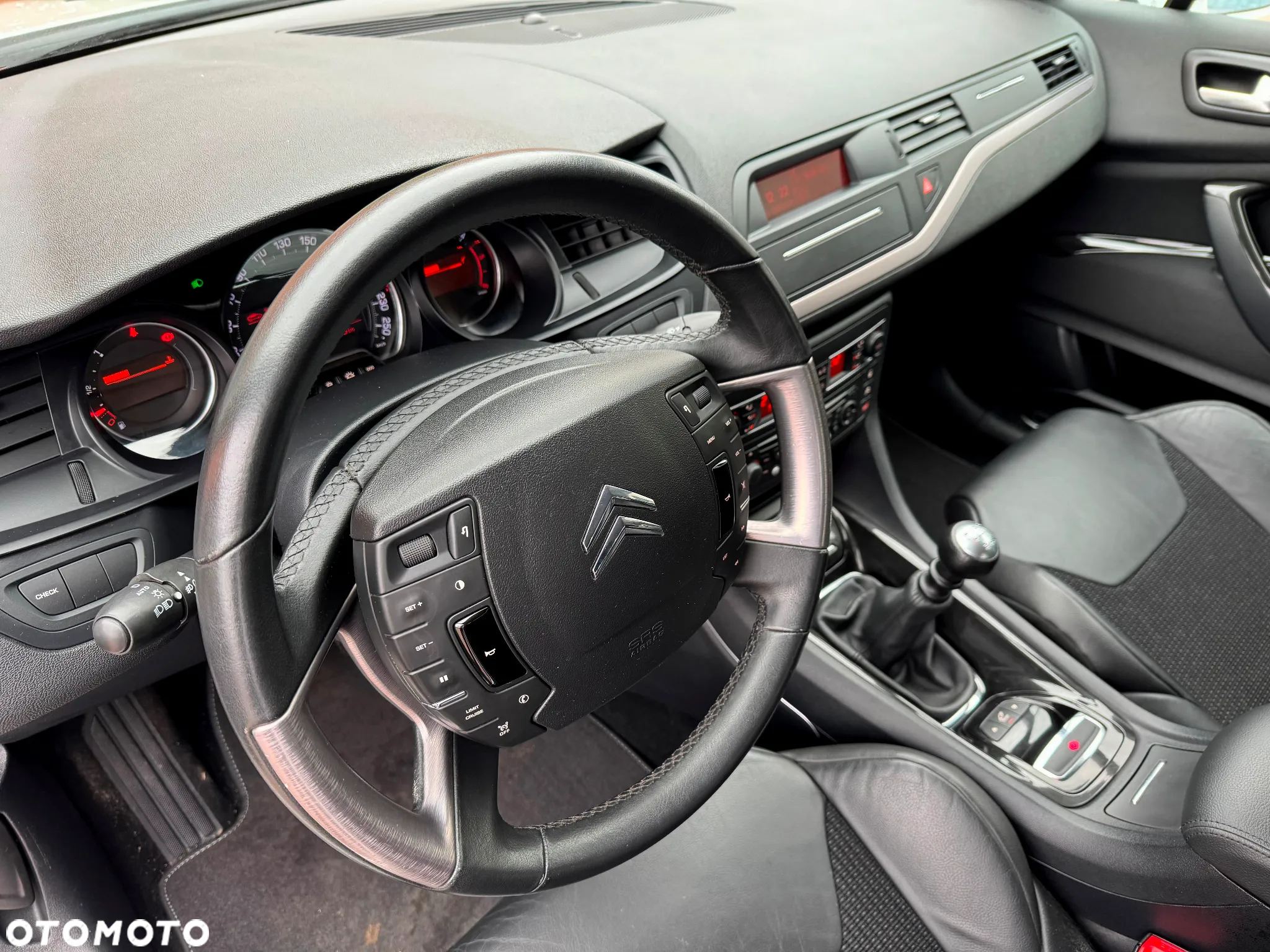 Citroën C5 2.0 HDi Exclusive - 19