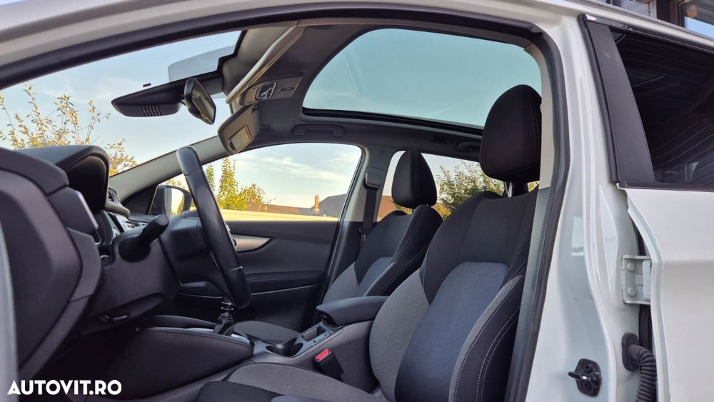 Nissan Qashqai 1.5 DCI Start/Stop N-Connecta - 6