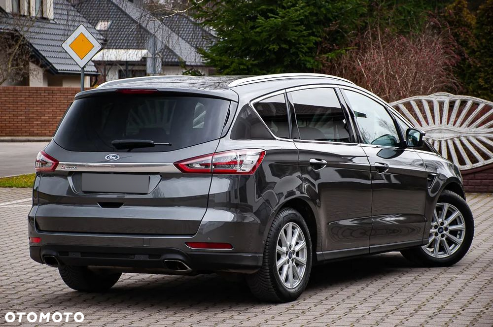 Ford S-Max 2.0 TDCi Titanium PowerShift - 16