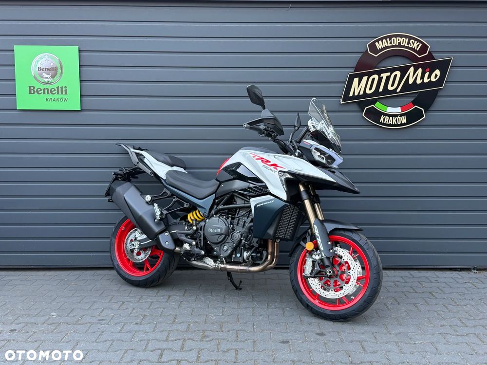 Benelli Inny - 3