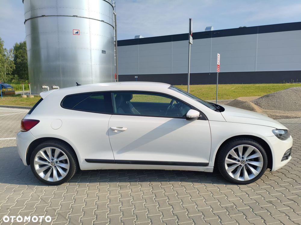Volkswagen Scirocco 2.0 TDI - 4