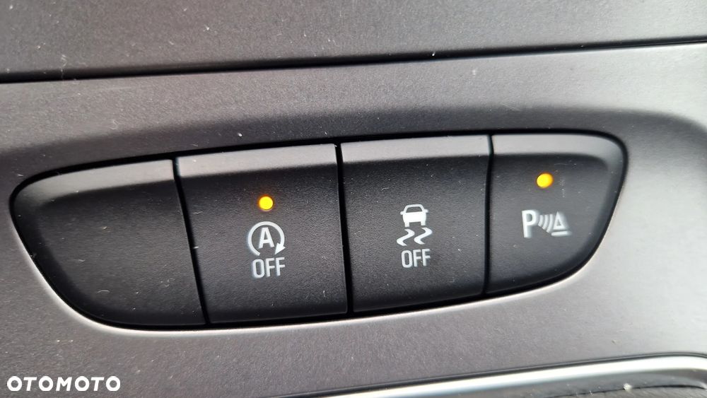 Opel Astra 1.6 D Start/Stop 120 Jahre - 21