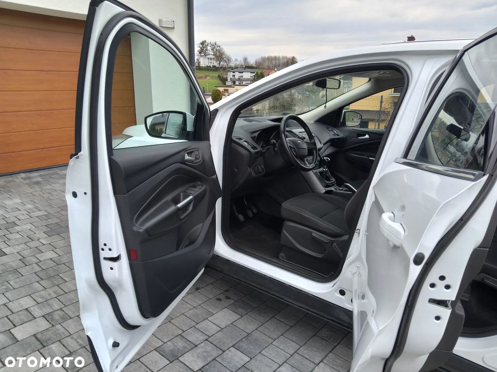 Ford Kuga 1.5 EcoBoost FWD Edition ASS GPF - 6