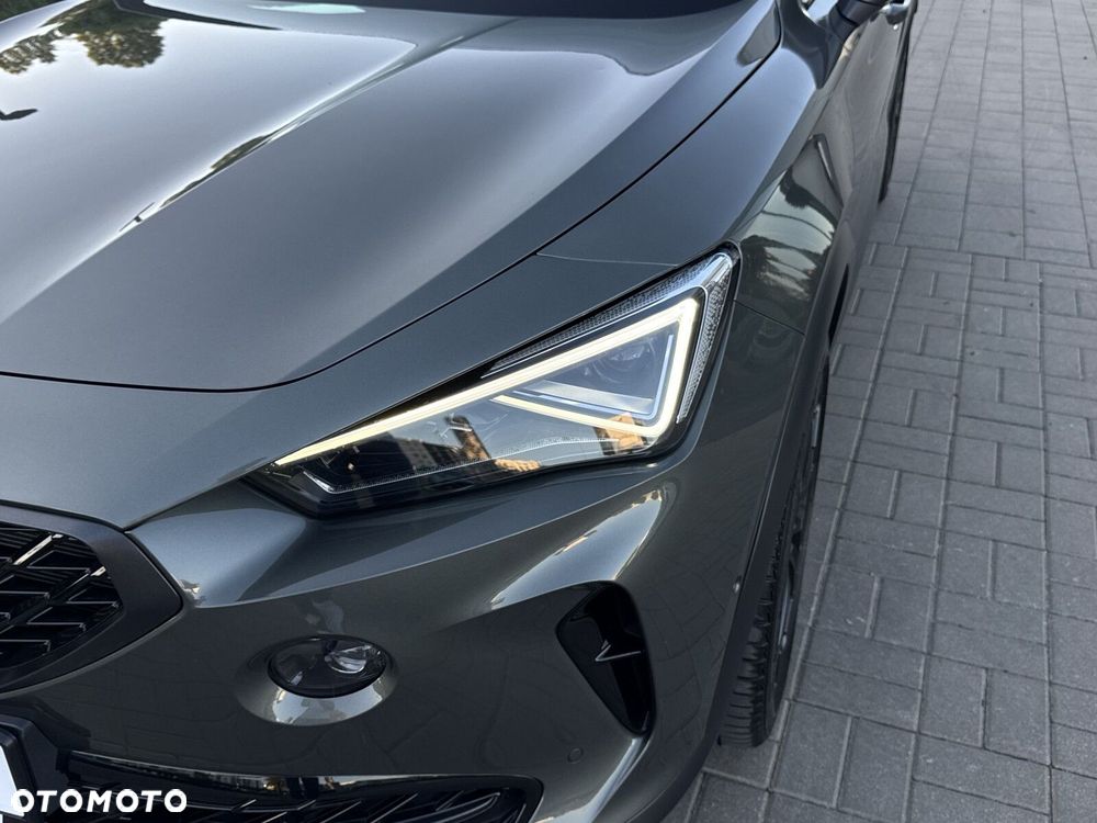Cupra Formentor 2.0 TSI 4Drive VZ Tribe Edition DSG - 32