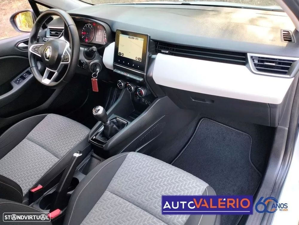 Renault Clio 1.0 TCe Evolution - 26