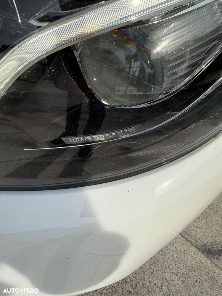 Mercedes-Benz E 300 d Aut. - 12