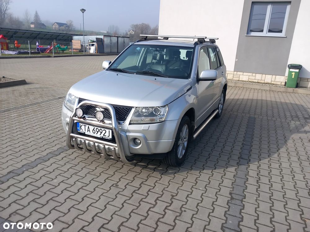 Suzuki Grand Vitara - 1