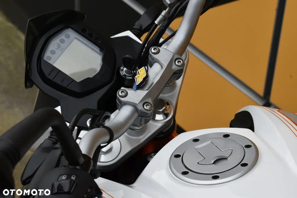 KTM Duke - 21