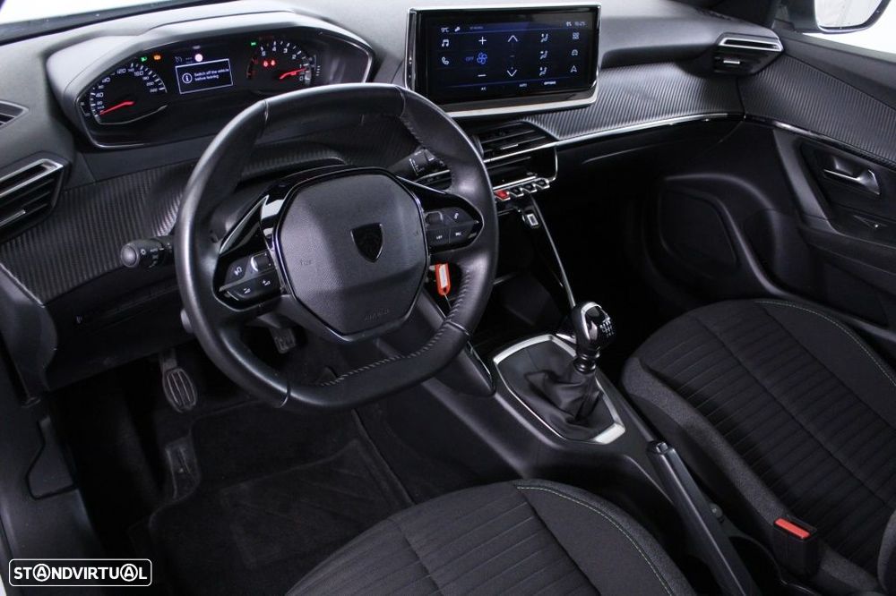 Peugeot 2008 1.2 PureTech Active - 32