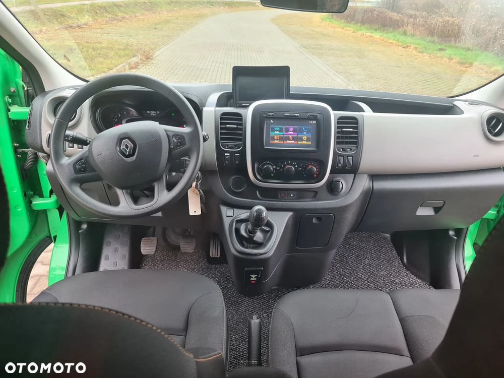 Renault TRAFIC - 6