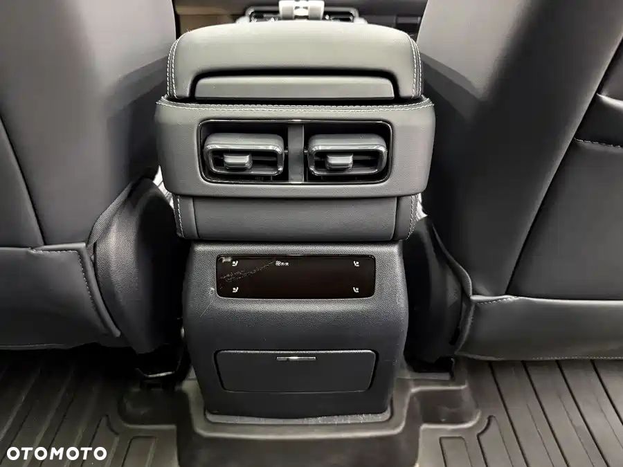 BYD Leopard 5 - 8