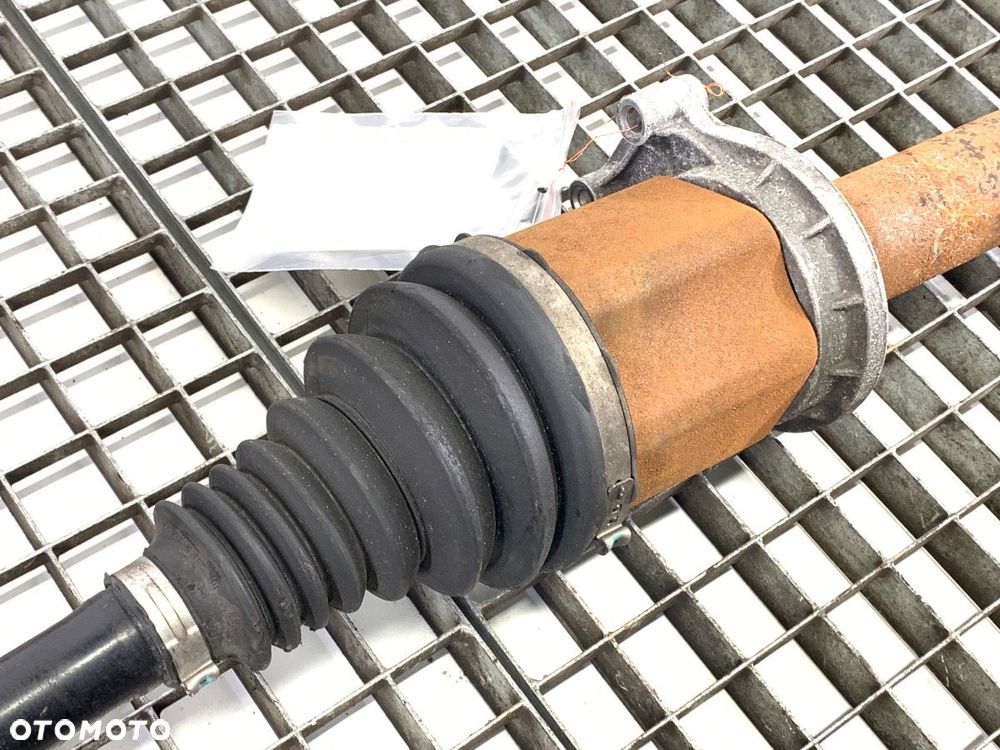 PÓŁOŚ PRAWY PRZÓD  VW CRAFTER Skrzynia (SY_, SX_) 2016 - 2022 2.0 TDI 130 kW [177 KM] olej - 2