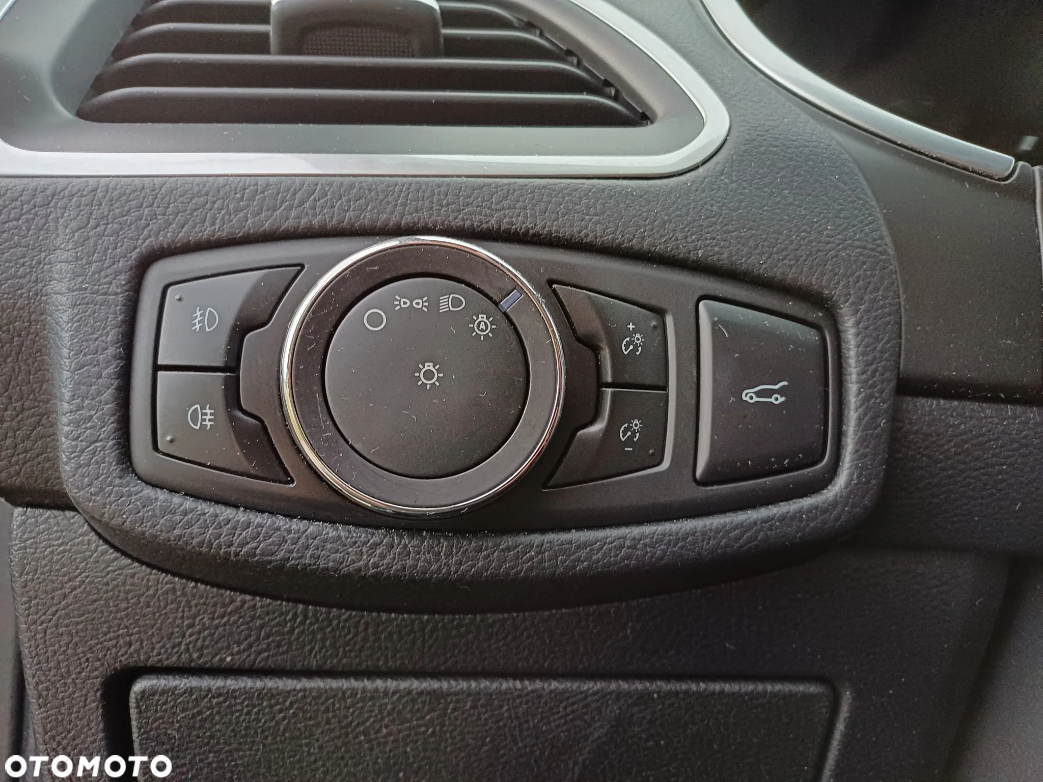 Ford S-Max 2.0 TDCi 4WD Titanium PowerShift - 22