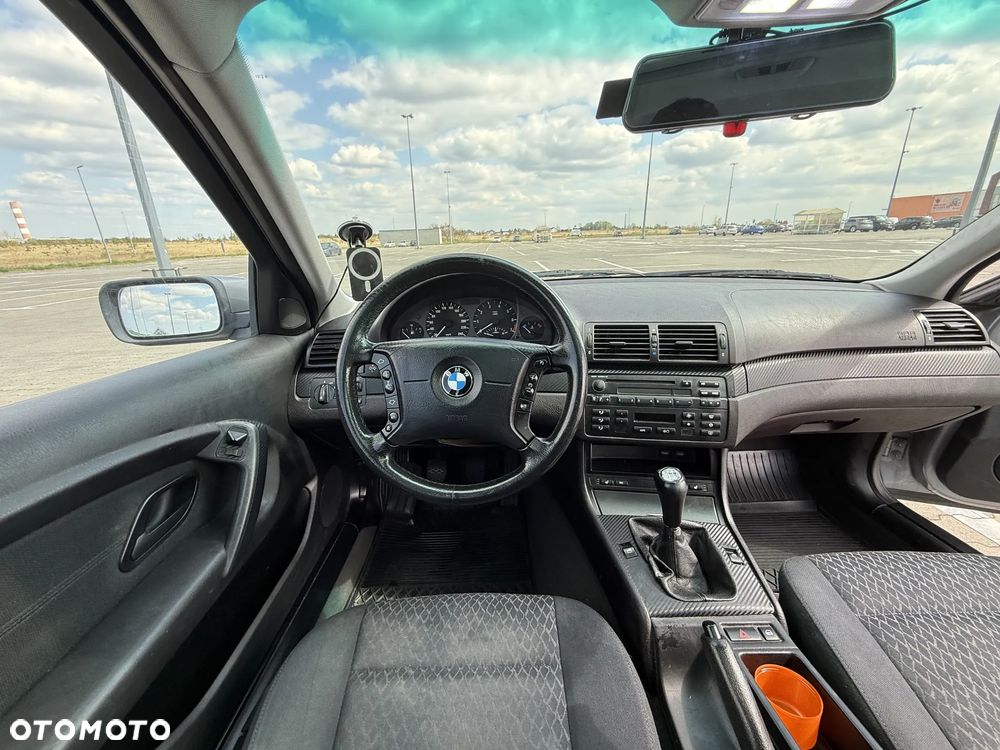 BMW Seria 3 316ti - 10
