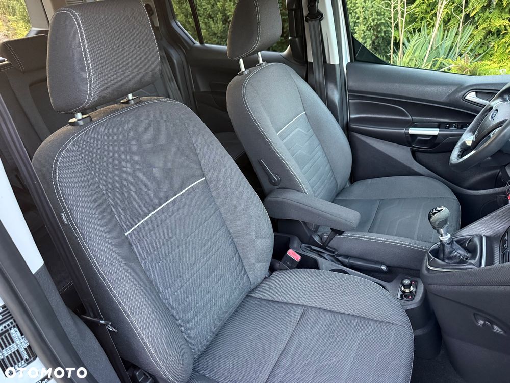 Ford Tourneo Connect 1.6 TDCi Titanium - 11
