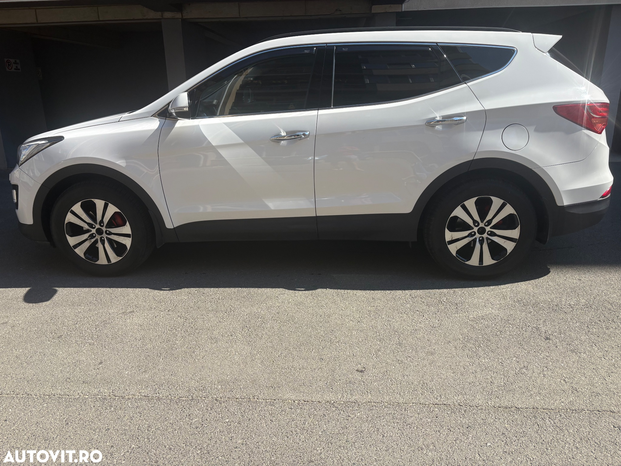 Hyundai Santa Fe 2.2 CRDi 2WD Automatik Style - 17