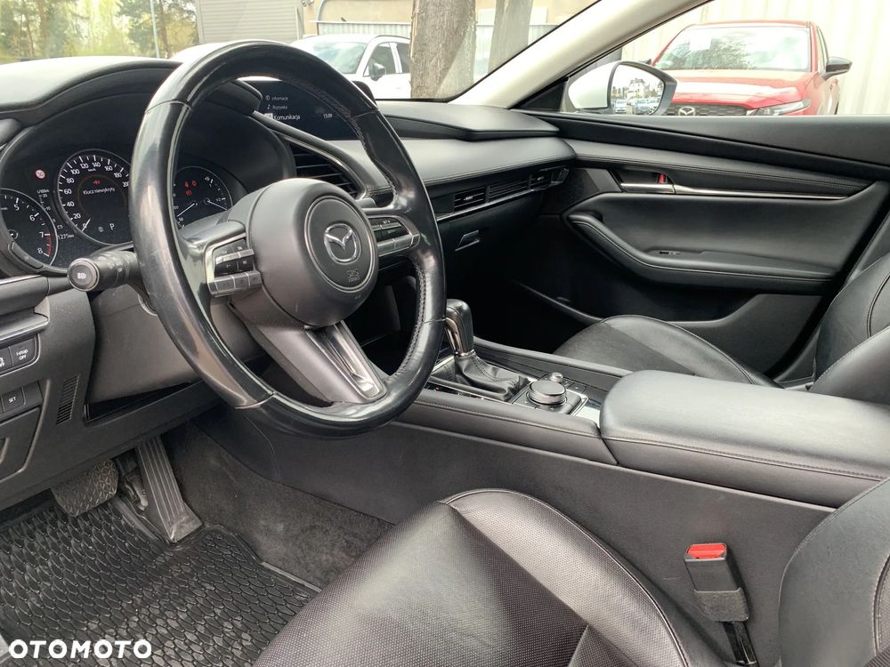 Mazda 3 2.0 mHEV Hikari - 9