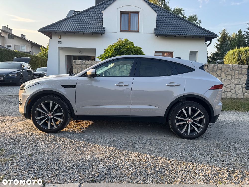 Jaguar E-Pace 2.0 i4P AWD - 3