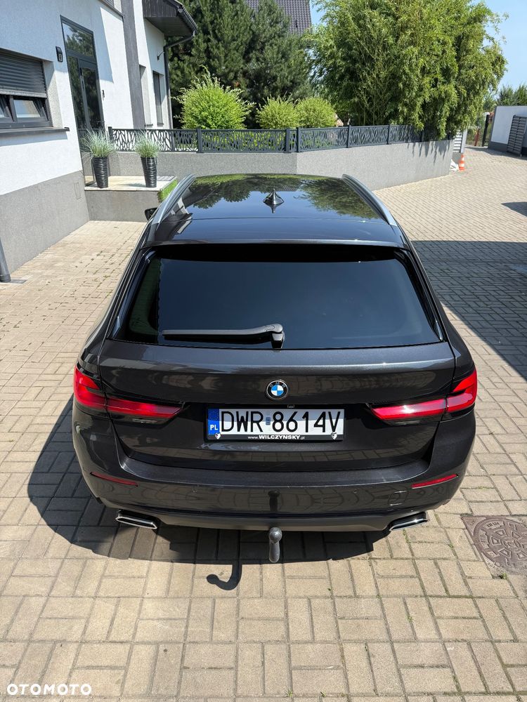BMW Seria 5 518d Sport Line sport - 13