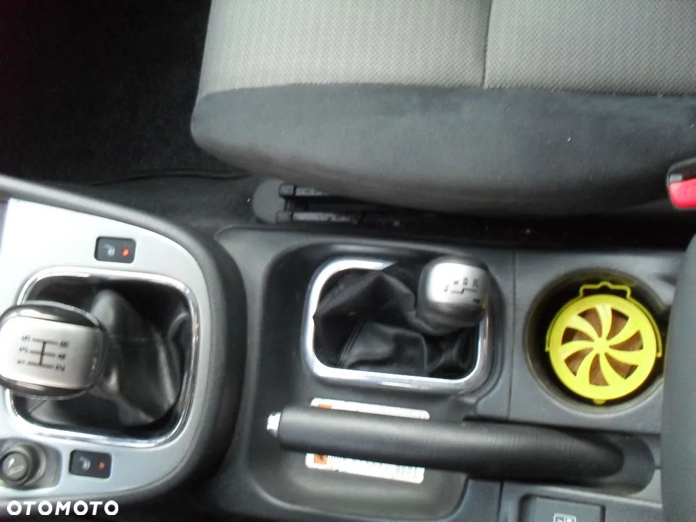 Suzuki Grand Vitara 1.6 - 28