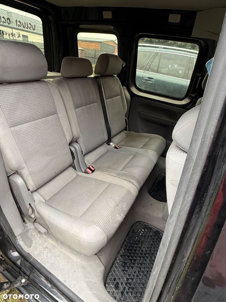 Volkswagen Caddy - 21